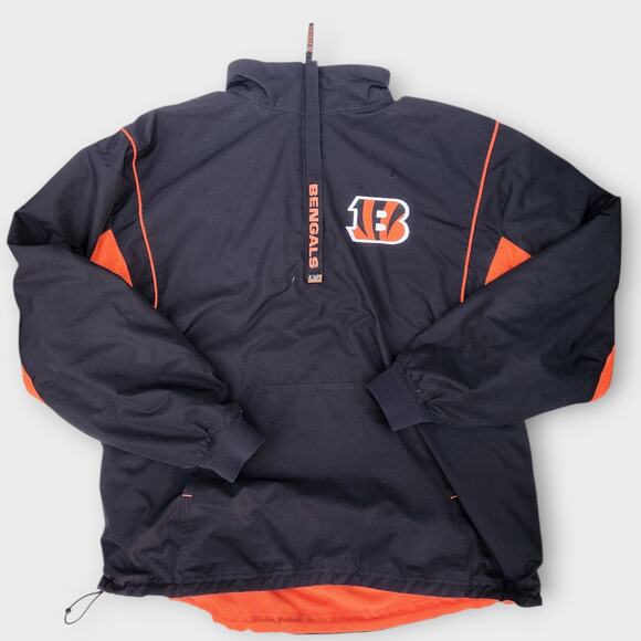 Cincinnati Bengals NFL Windbreaker Jacket Mens L Reversible Fleece 1/4 Zip *Hole - Picture 1 of 9